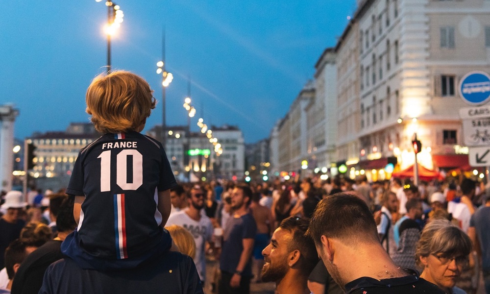 夏に開催するフランスのイベント